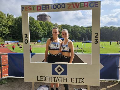 (v.l.) Jenna und Jill Haudek